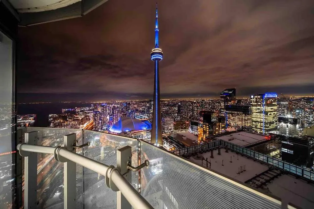 Apartment Signature View Of Cn Tower In Lux Toronto Condo Canada
